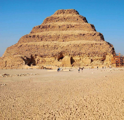 Giza Pyramids, Sakkara and Dahshur Private Tour