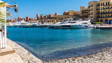 How to Visit Cairo from Hurghada: A Clear 10-Step Travel Plan